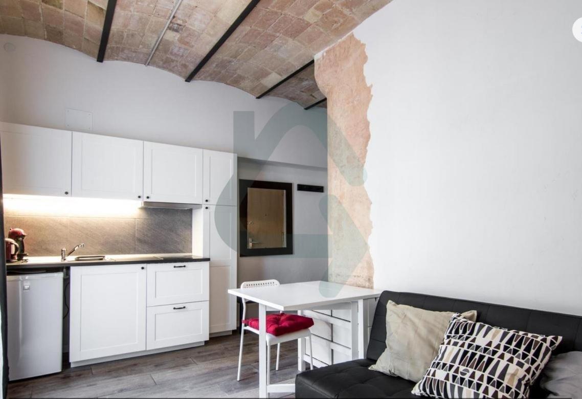 Cozy In Sants Appartement
